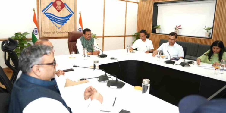 Uttarakhand AgriStack CS Orders Fast-Tracking of Crop Survey and Farmer Registration | Uttarakhand News: Strict instructions from the Chief Secretary on digital crop survey and farmer registration, special task to these 4 districts including Dehradun. News Track in Hindi