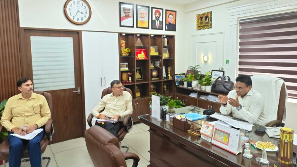 Uttarakhand RERA Reforms| Dhami Govt Cracks Down on Illegal Plotting. Uttarakhand News: Dhami government clamps down on illegal plotting in Uttarakhand, there will be major reforms in RERA. News Track in Hindi