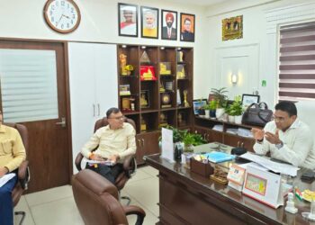 Uttarakhand RERA Reforms| Dhami Govt Cracks Down on Illegal Plotting. Uttarakhand News: Dhami government clamps down on illegal plotting in Uttarakhand, there will be major reforms in RERA. News Track in Hindi