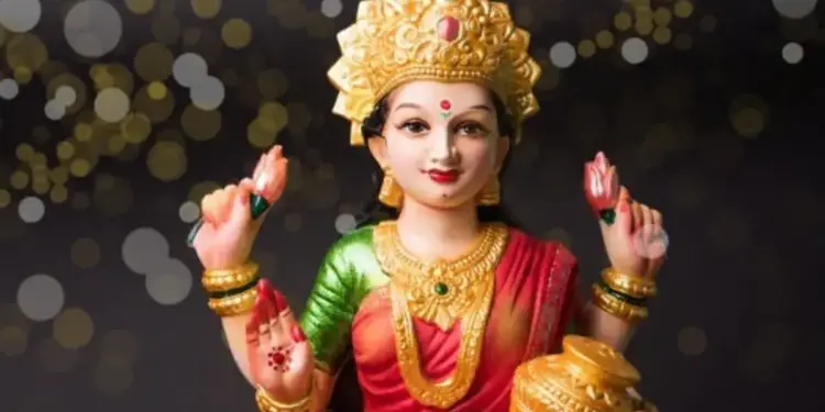 Vastu Tips for Money: Money doesn't stop even after earning a lot? These easy remedies of Vastu can remove financial problems