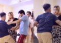Viral Video: group of boys call lady dance in Hotel room, fail to pay her
