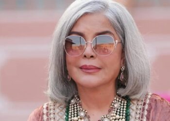 What is Zeenat Aman's caste? Mother is a staunch Hindu and her name is Laliteshwari, even Bollywood is shocked...
