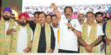 Yoga Day Celebration: Rajya Sabha MP Dr. Ashok Kumar Mittal did yoga with 12,000 people