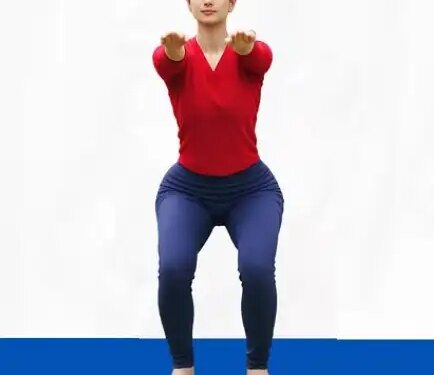 Yoga for healthy ageing, 'knee movement' will strengthen knees and relieve joint pain