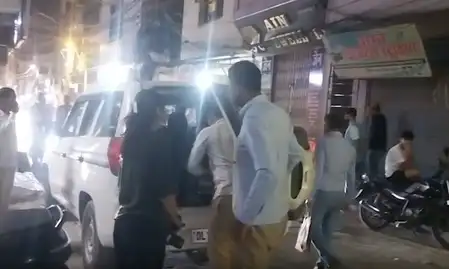 17 year old minor stabbed to death in Badarpur, attacked on suspicion of love affair