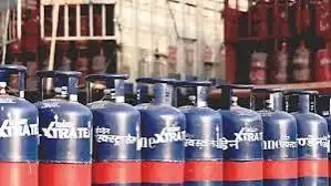 8 big rules changed from July 1: Gas cylinder became cheaper, passport costlier, heavy fine for traveling without ticket in train, watch video