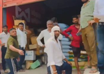 Administration's crackdown on agricultural input sellers in earnest, fertilizer license suspended, surprise inspection of shops and warehouses