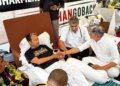 After AAP, Sonam Wangchuk got support of Congress! Pawan Kheda said after reaching Jantar Mantar - "Don't put your life in danger...