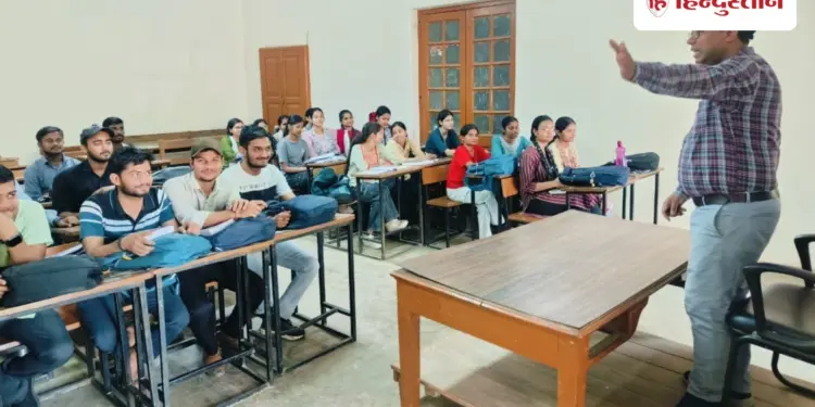 Allahabad University: No reason, BA students will read Sahni's play; Hindi department made changes in the course, Career Hindi News