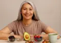 Anti-Aging Tips: Eat these natural anti-aging foods on an empty stomach in the morning, the skin will remain young and the effect of aging will be reduced.