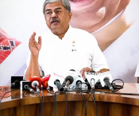 BJP patronizing exam paper leak network: Karnataka Congress