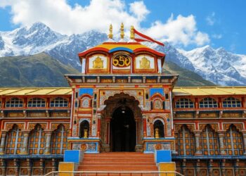 Badrinath Temple Donation Theft Allegations | BKTC Orders Probe After Offering Theft Claims | Now offerings stolen in Badrinath Dham! If the allegations are proved then no one will be spared, how did the suspicion arise? | News Track in Hindi