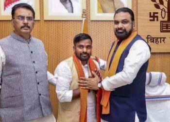 Bankipur By-Election 2026| BJP Faces Fresh Row On Neeraj Kumar Sinha Biodata After Candidate Change. 'Where did BJP go wrong in Bankipur...?' Ticket changed in 24 hours, now there is an uproar over the biodata of the new candidate. News Track in Hindi
