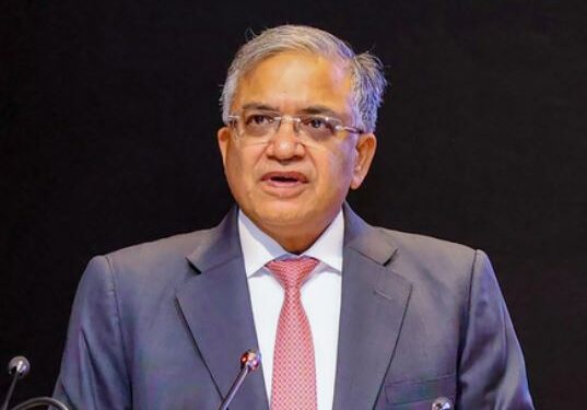 'Be cautious of fake narratives and deepfakes', CEC Gyanesh Kumar's advice to election officials