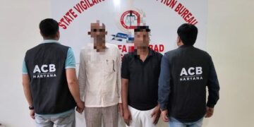 Big action by Haryana ACB: Two DHBVN employees arrested for demanding bribe of ₹ 12,000 in exchange of name change in tube well connection