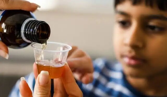 Big decision of the government: Ban on open sale of medicines containing more than 12% alcohol, watch the video, now medicine will not be available without a doctor's prescription