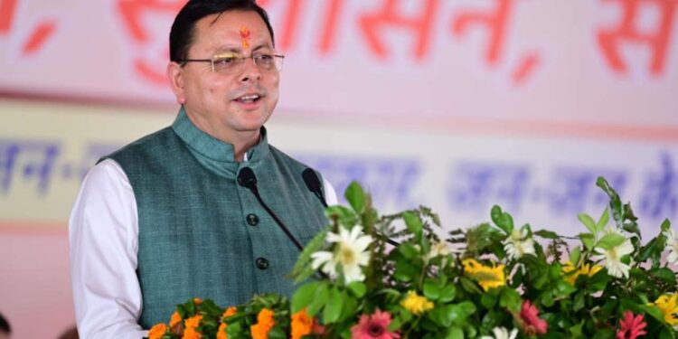CM Pushkar Singh Dhami|Chamoli News|Jan Jan Ki Sarkar|Latest Hindi News|Samachar Hindi Newstrack | Uttarakhand News: In the 'People's Government' camp, the contractor registration certificate was immediately received by the order of the Chief Minister. News Track in Hindi