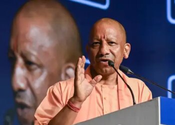 CM Yogi gave a big message to the youth and parents by counting the success of the players.