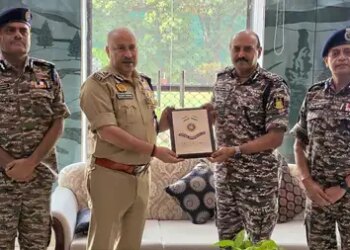 CRPF Director General met DGP Rajeev Krishna during his visit to Uttar Pradesh, security cooperation was discussed