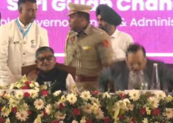Chandigarh: Inauguration of multi-level parking in the district court, CJI said - there is shortage of parking in the High Court too, the Governor told the heritage as a problem.