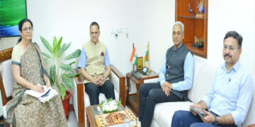 Chief Secretary met PFRDA President Sivasubramanian Raman