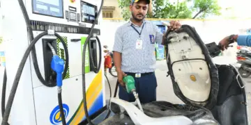 'Diesel is ₹19 and petrol is ₹6...' Crude is cheaper than before, yet why are oil companies in loss? Understand the complete mathematics here