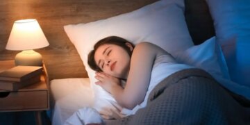 Do this easy technique with your pillow before sleeping, can your wishes really come true? Know the right way