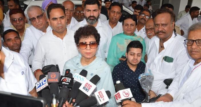 Drinking water crisis deepens in the villages of the district due to falling groundwater level, government is not paying any attention: Kumari Selja