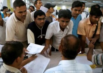 Education System Report: Number of degrees increased but not employment, big questions raised due to graduate unemployment in India being 22.7%