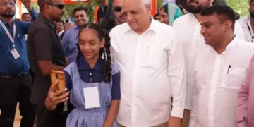 गुजरात में शाला प्रवेशोत्सव के तहत 16.35 लाख से अधिक छात्रों का नामांकन
