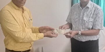 Example of honesty: Constable Amar Singh set a unique example of integrity by depositing Rs 10,000 found in ACB headquarters.