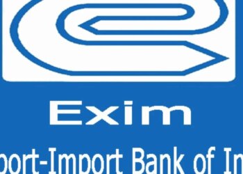 Exim Bank hands over dividend check of Rs 428 crore to Finance Minister for 2025-26
