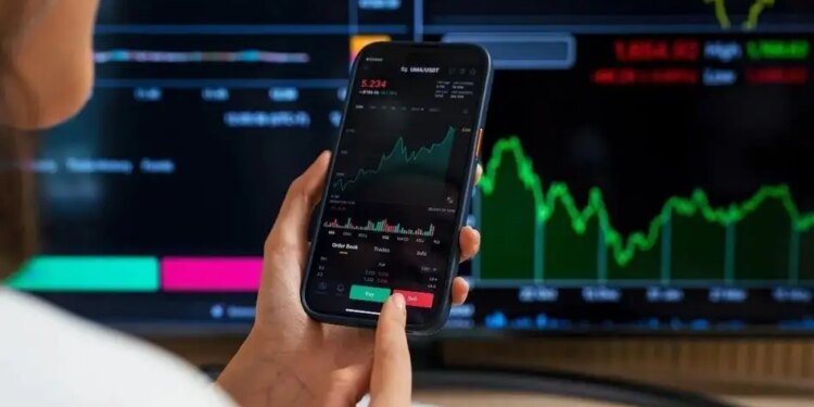 Focus on these 20 stocks in Friday trading, you can earn big money, know the target and stoploss.