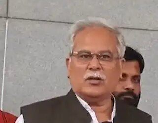 Former CM Bhupesh Baghel took a jibe at Dhirendra Krishna Shastri, said - disguised as a monk, he is feeling scared.