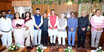 झारखंड में चार नए सूचना आयुक्तों ने ली शपथ, राज्यपाल बोले-पारदर्शी शासन में आयोग की अहम भूमिका