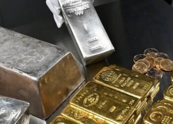 Gold-Silver Rate Update: Gold buyers started fighting, gold became cheaper by ₹ 2,000; Know the price of silver today