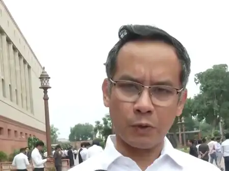 नीट, पेपर लीक और राम मंदिर चढ़ावे जैसे जनहित के मुद्दों पर चर्चा से बच रही सरकार : गौरव गोगोई