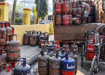 Hope of relief from inflation, big update may come regarding LPG cylinders in 100 cities by August 15