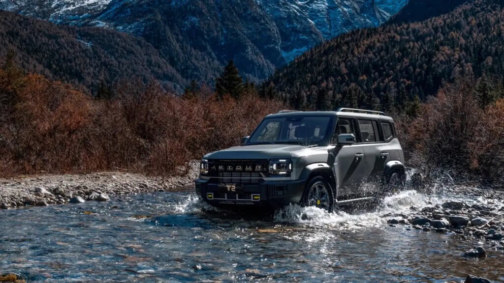 Hybrid SUV craze will increase in India! 4 new Plug-in Hybrid SUVs are coming with long range and advanced features