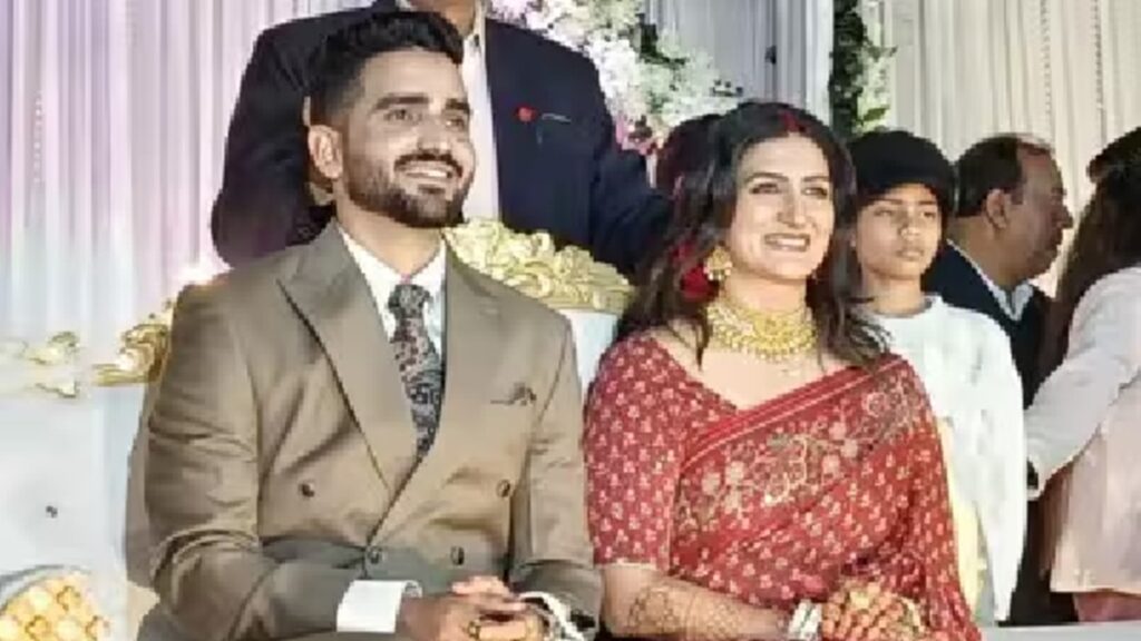 IAS Ravi Sihag had left MP cadre to be closer to wife IAS Ishita Rathi, now got good news