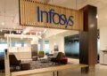 Infosys' net profit declined by 8.6 percent in the first quarter to Rs 7,775 crore, Ashish Kumar Dash made the new CEO.