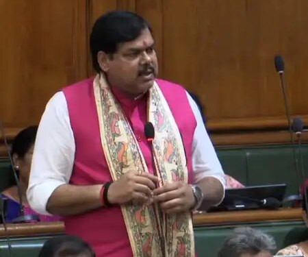 बिहार विधानसभा में शिक्षक रिक्तियों से लेकर भवनहीन स्कूलों के उठे मुद्दे, मुख्यमंत्री ने दिया जवाब