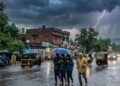 Jharkhand Weather Update| Jharkhand Rain Alert| IMD Weather Forecast| Jharkhand Latest News | Monsoon in force in Jharkhand.. Alert of heavy rain in many districts including Ranchi today, clouds will rain till July 20. News Track in Hindi