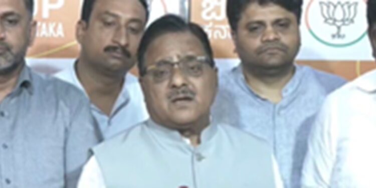 Karnataka: BJP objects to mass filling of SIR enumeration forms at religious places
