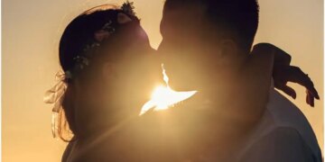 Kissing Health Risks: Know these important things before kissing your partner, a small mistake can invite diseases