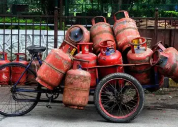 LPG Rate Today: What is the new price of 14.2 kg domestic gas cylinder today? Know the latest rates amid US-Iran tension