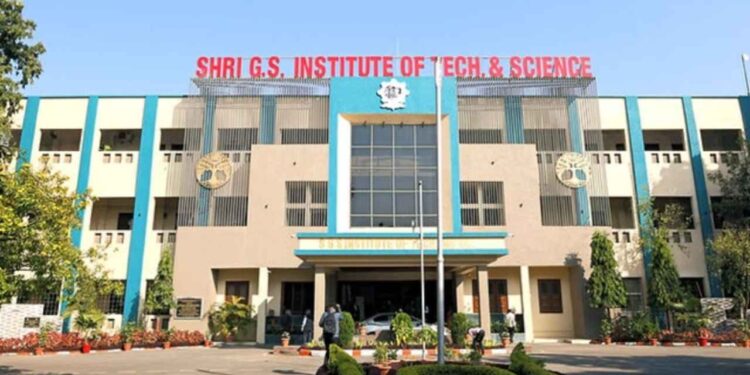 MP News| Latest Hindi News | UP Breaking News in Hindi Newstrack | MP News: SGSITS of Indore made a big announcement! Engineering in Hindi, you will get benefit even after leaving studies. News Track in Hindi