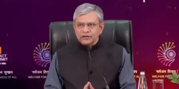 Many leaders including PM Modi congratulated Railway Minister Ashwini Vaishnav on his birthday, called him an important architect of 'Developed India'
