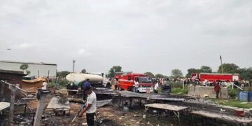 Massive explosion in illegal firecracker factory in Ahmedabad, 8 workers killed, 15 injured