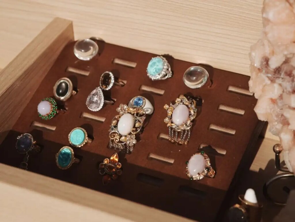 Most Expensive Gemstones: 5 most expensive and powerful gems in the world, their price is in crores